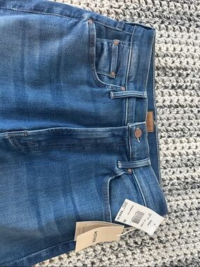 MOTHER Skinny Jeans in Medium Blue Wash